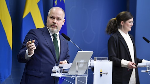 Barlamaanka Sweden oo Ansixiyay Sharciga Cusub ee Qaxootiga oo bilaabanaya 4 Isbuuc kadib