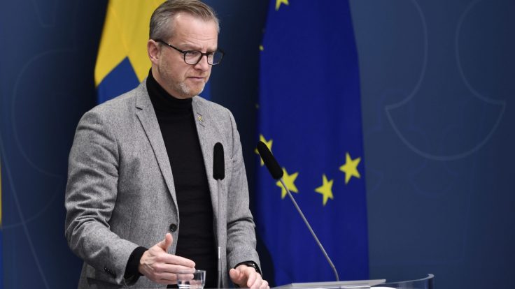 Hindise Cusub ” Baaritaan lagu Sameenayo Taleefanada iyo Guryaha iyadoo aanan Dambi lagugu helin