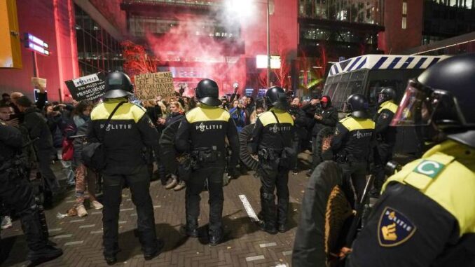 NETHERLANDS-HEALTH-VIRUS-POLITICS