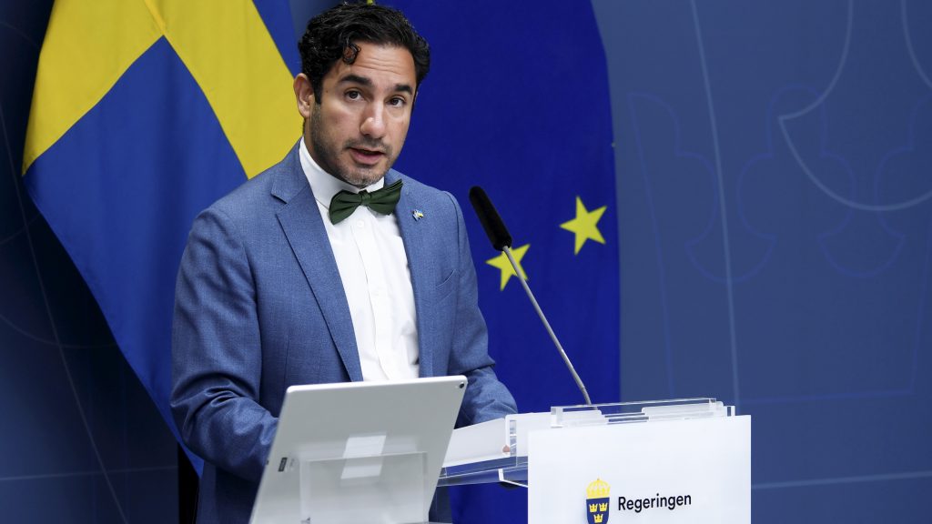 Dowlada Sweden oo ku Dhawaaqday kordhinta Lacagta Kaalmada Sida Tan Waalidka ” Liiska Lacagaha la kordhinayo “