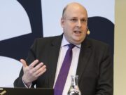 Dugsiyada Hoose ee Sweden oo Luuqad Hooyo laga joojinayo, Qorshaha Xisbiga SD