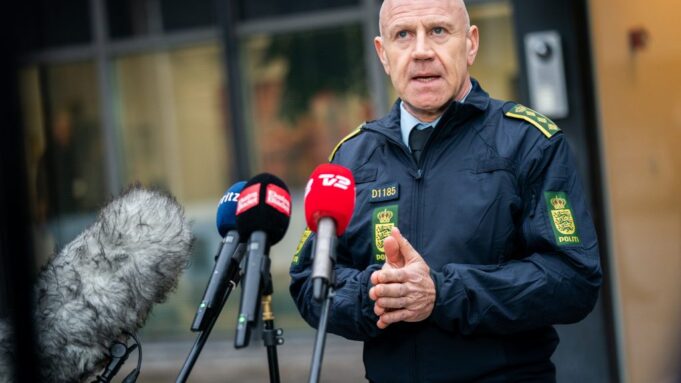 Denmark oo Xir xirtay 100 Qof oo lagu eedeeyay inay Lunsadeen Lacago