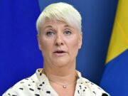 Lacagta Caawinta ee la Siiyo Waalidka Heysta Caruurta oo la kordhinayo Mudada ay Soconeyso