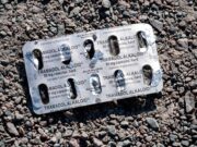 14 Sano Jir u dhimatay Isticmaalka Kaniiniga Tramadol, Kana soo Kicin Halkii ay Seexatay