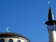 Xisbiga SD ” Waxaan Sameeneynaa Wax walbo oo looga hortagi karo dhismaha Masjidka Linköping