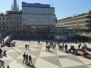 Tirada Dadka ku noo Stockholm oo la shaaciyay, Tiro koob Cusub