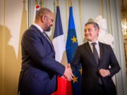 UK iyo Faransiiska oo iska Kaashanaya Tilaabooyin lagu Dhimayo Qaxootiga