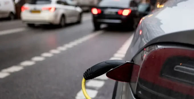 Qiimaha Gawaarida Korontada ku Shaqeysa oo hoos u dhacay