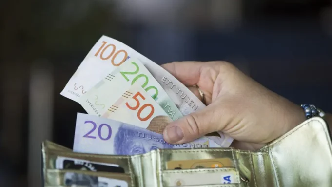 Haweeney Heshay 230 kun oo Karoon kadib markii ay Dalbatay 11 Maalmood oo Fasax jiro ah