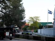 Safaarada Israel ee Denmark oo Weerar lagu Qaaday