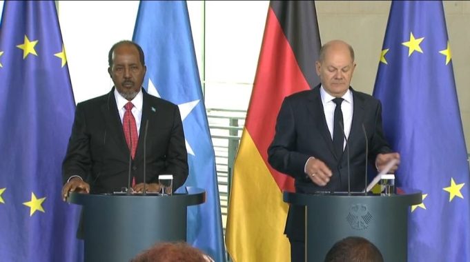 Germalka oo Aqoonsaday Basaboorka Diblomaasi ee Somaliya