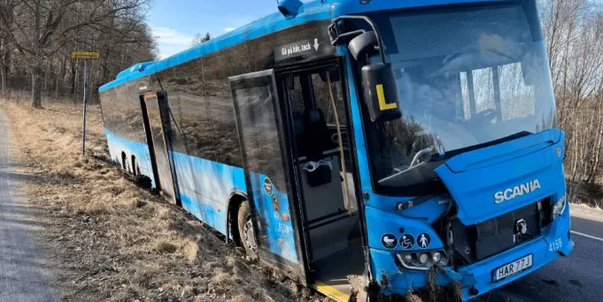 Darawal Basaska Kaxeeya oo Maxkamad lasoo taagay kadib markuu hurday