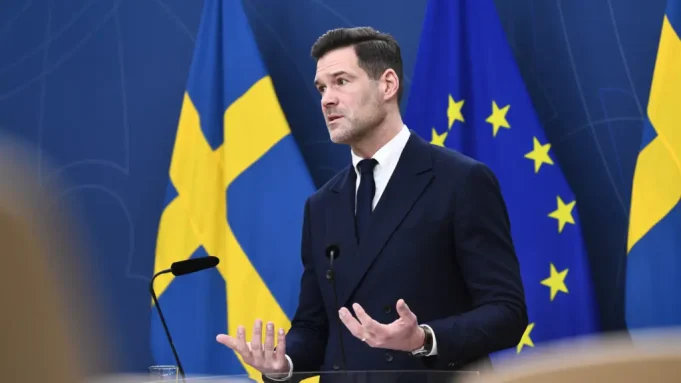 Dowladda oo adkeynaysa sharciyada masaafurinta ajaanibta dambiyada lagu helo