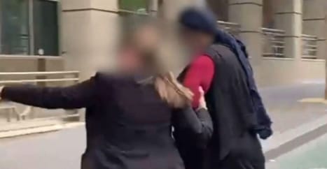 Dowladda Australia oo Xirtay Haweeney Somali ah oo Lagu helay Musuq-maasuq