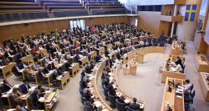Baarlamaanka Sweden oo Ansixiyay Shuruudo Cusub oo Adkeenaya Mideynta Qoysaska